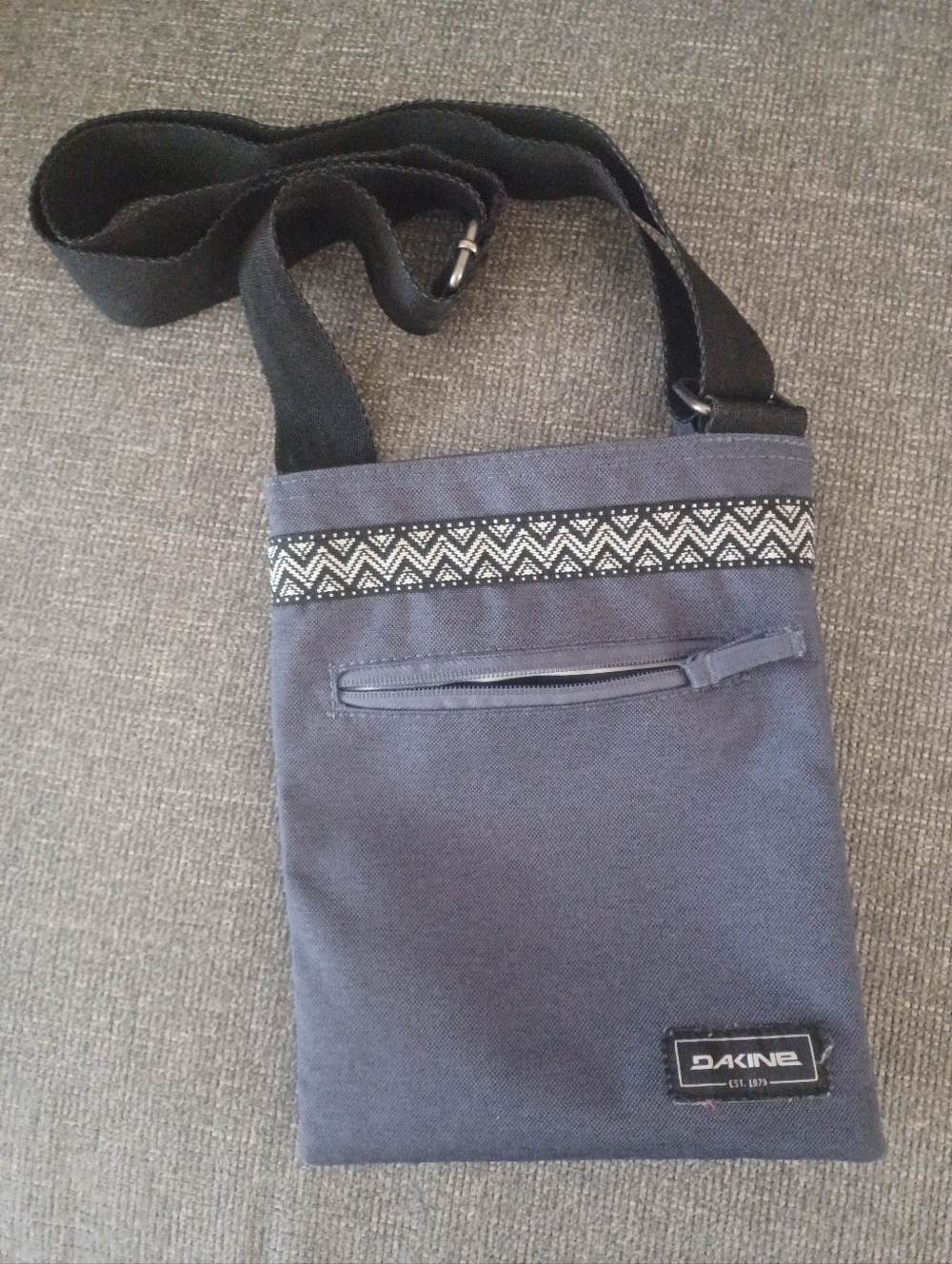 Dakine Crossbody Purse